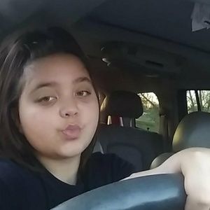 Meet your Posher, Annalee